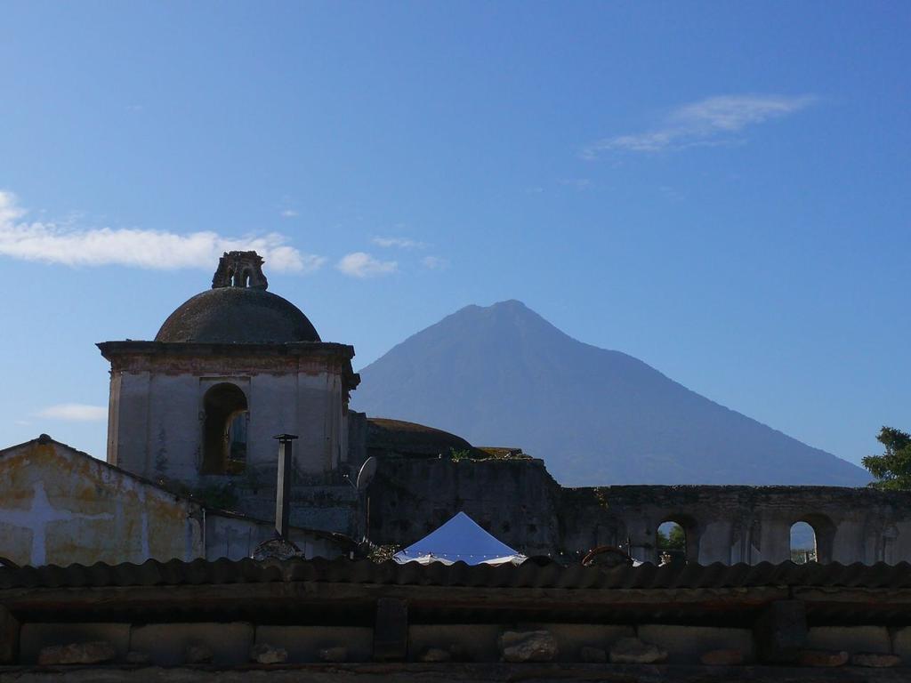 Posada Dona Luisa Antigua Bagian luar foto